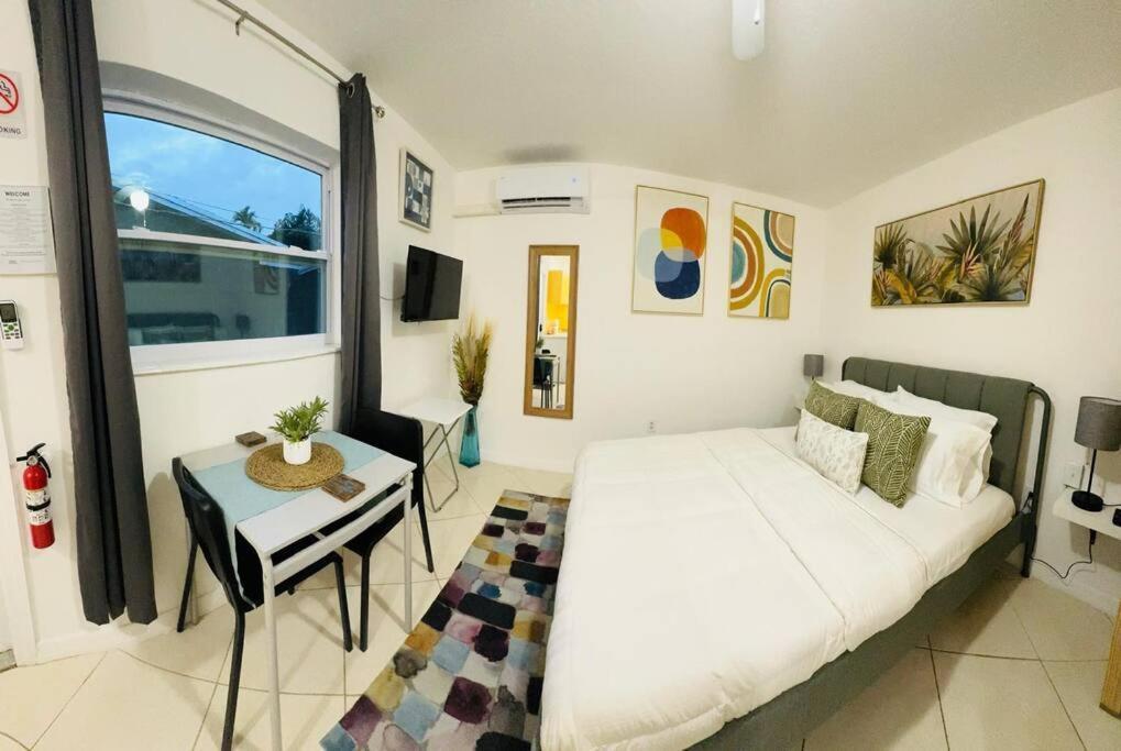 Studio With Terrace Near Hard Rock-Patio Голлівуд Екстер'єр фото